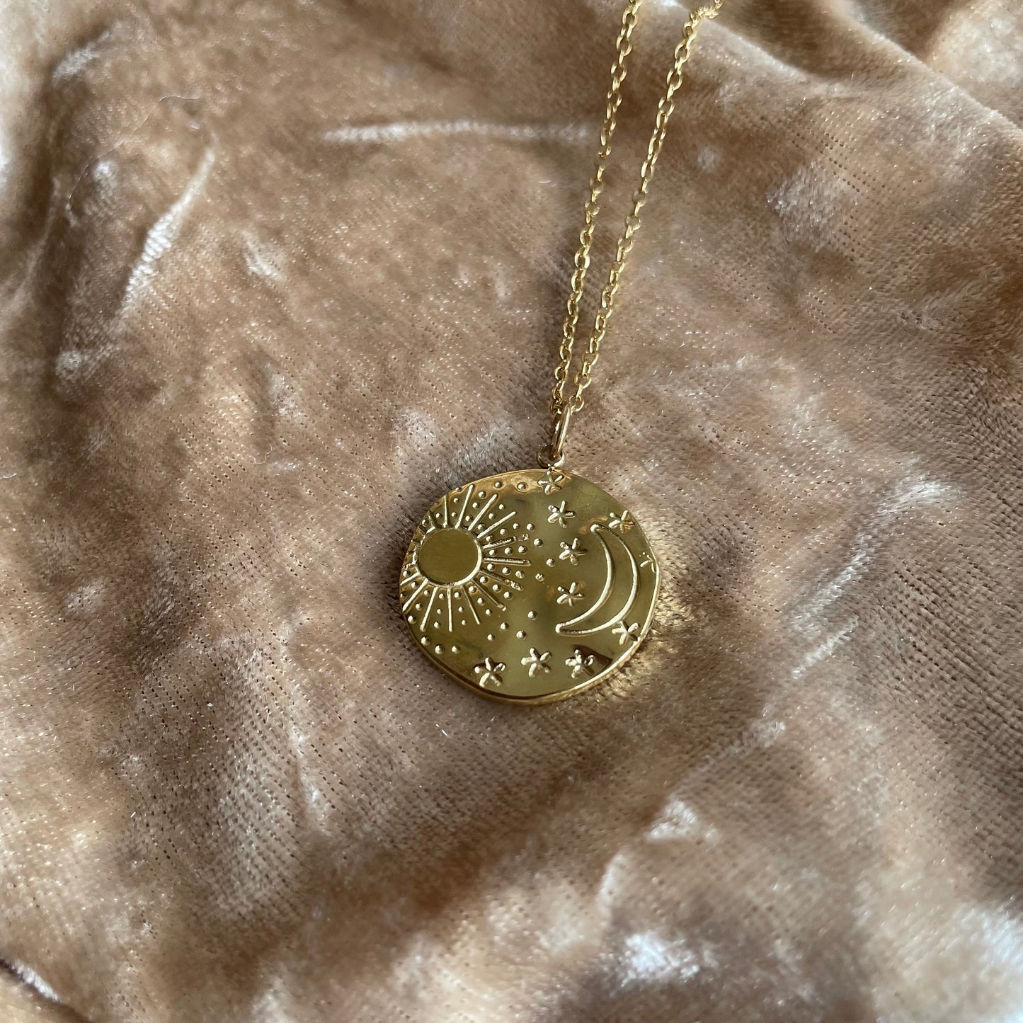 Sun+Moon Ketting