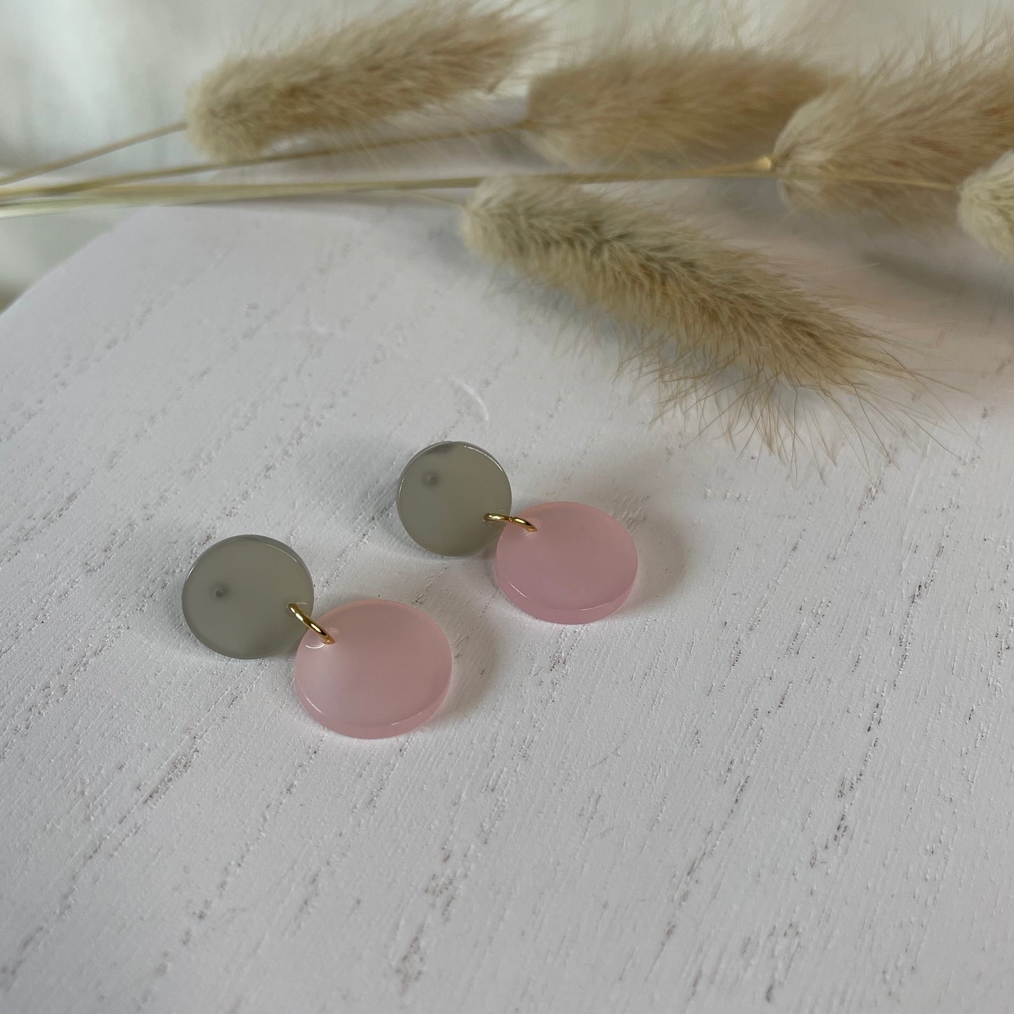 Dust Blush Grey