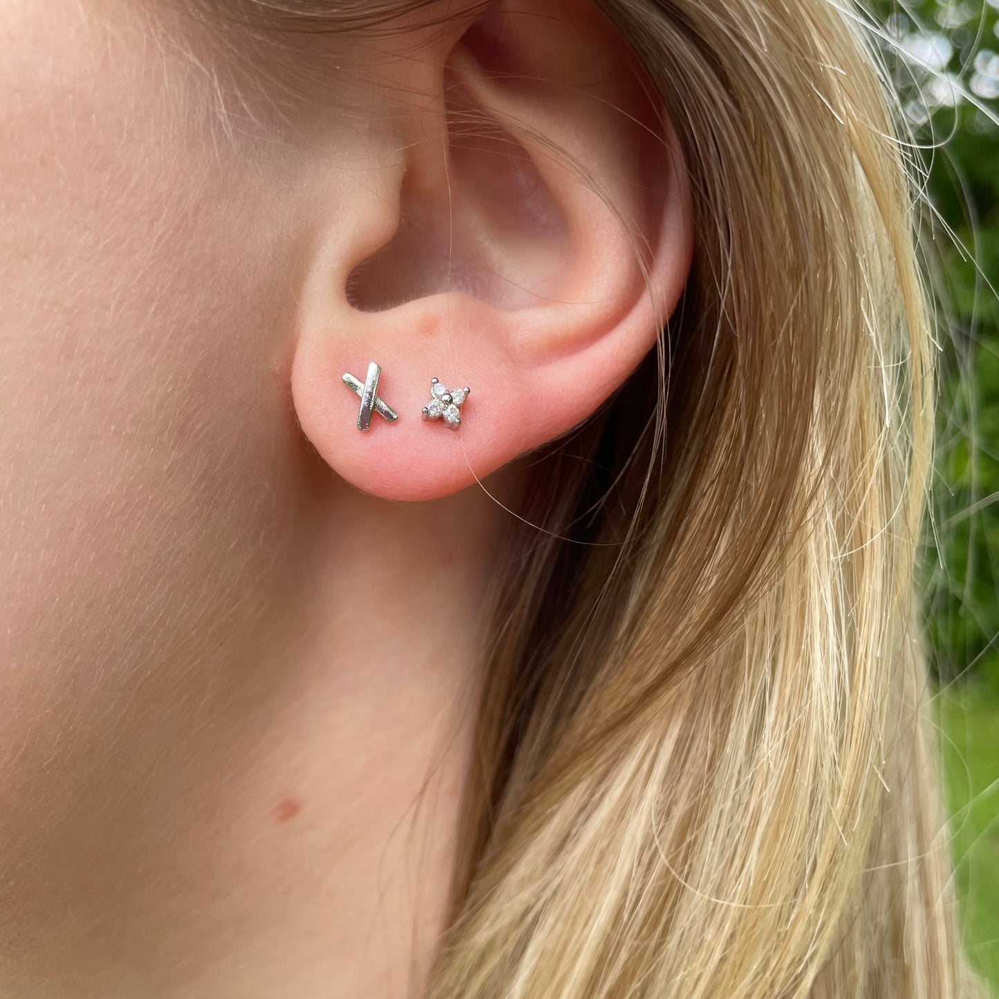 Mini stud Croix