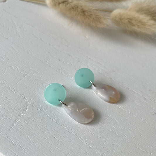 Teardrop Aqua