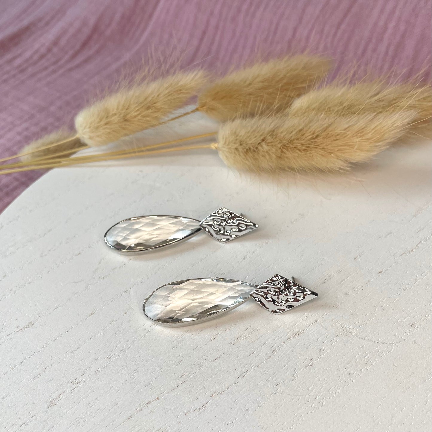 Silver Glass Pearl